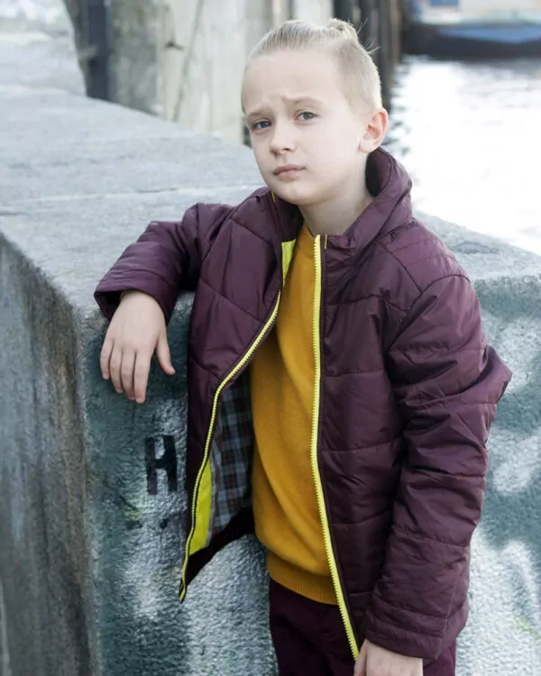 Куртка демісезонна для хлопчика, колір темно-бордовий